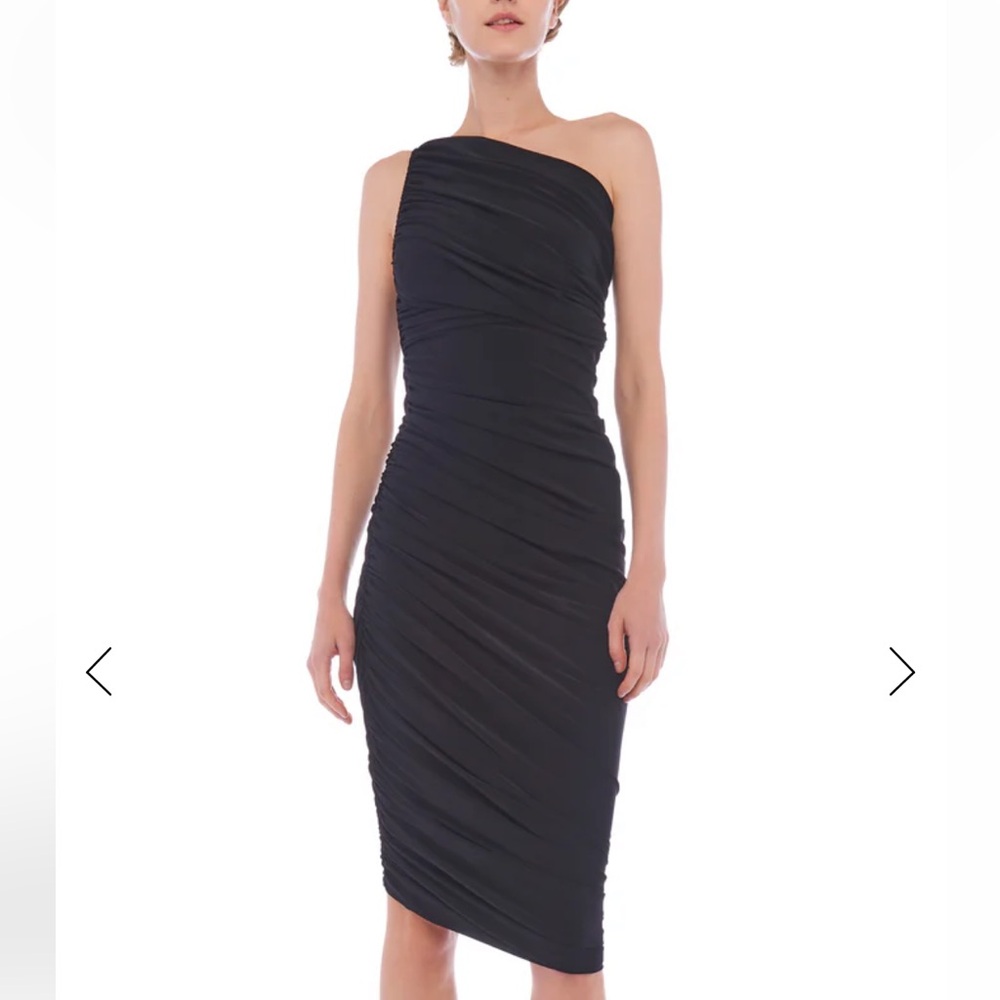 Norma kamali Diana dress black ruched bodycon cinched y2k 90s supermodel prom